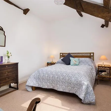 Camellia Holiday home