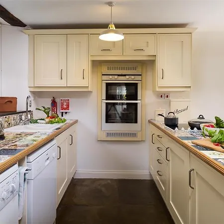 Holiday home Camellia *